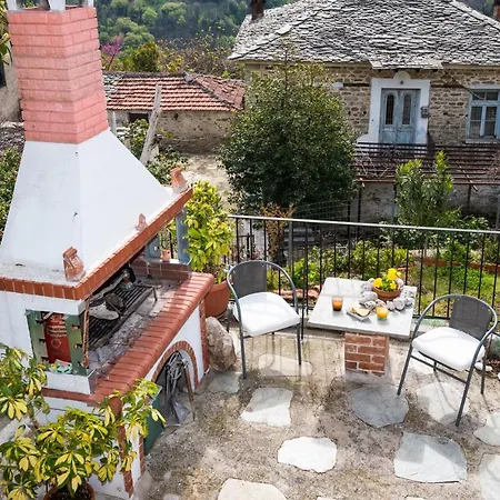 Ifigenia Cheerful And Cosy Entire With Patio! *
